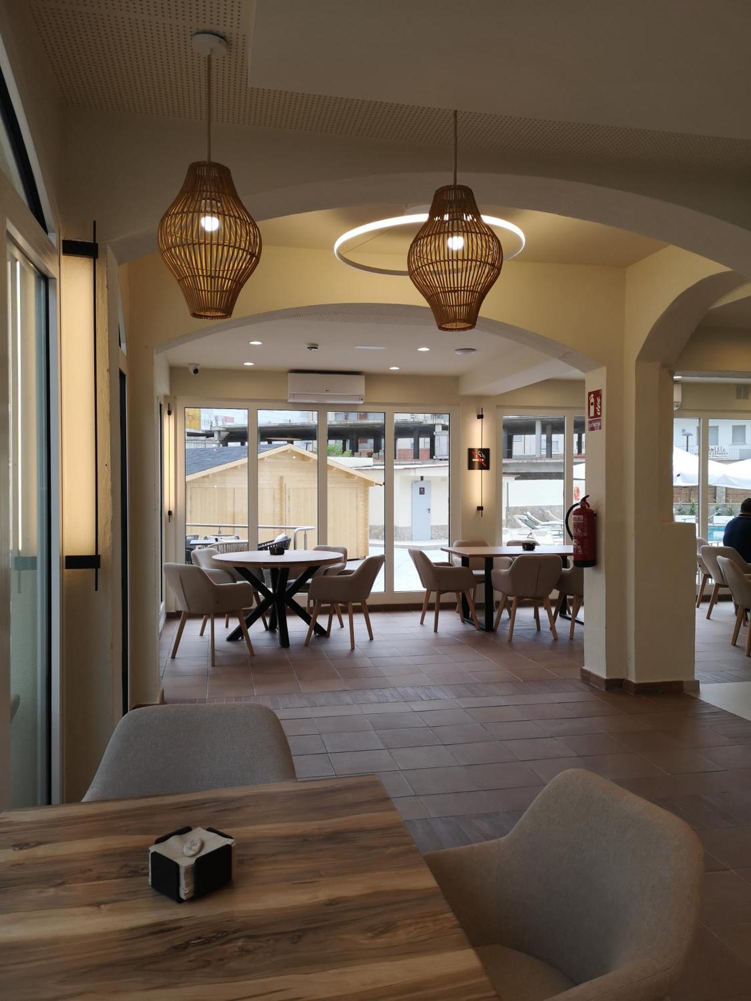 Hotel Coral Boutique By Gaiarooms L'Estartit Exterior photo